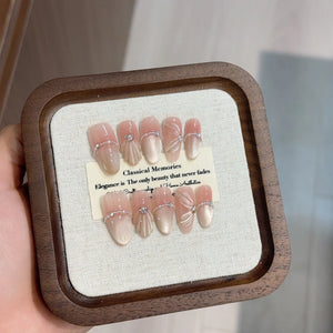 10Pcs Pink Blush Press on False Nails with Mermaid Shell Cat Eye Sparkling Dreamy Nail Patch Wearing Finished Acrylic Fake Nail