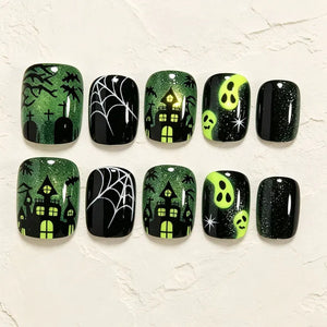 24Pcs Sweet Cool New Style Halloween Colorful Nail Art Press on Nails Dark Style Ghost Castle Spider Net Fake Nails Nail Art