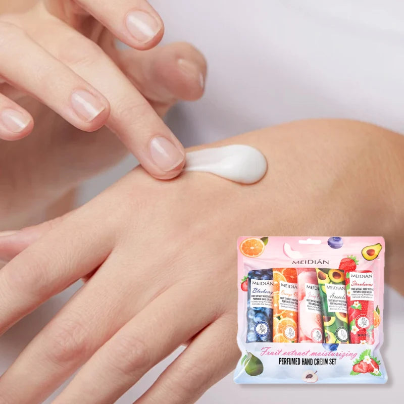Meidian Fruit Fragrance Hand Cream Packaged Set of 5 Moisturizing and Hydrating Hand Cream Set for Autumn and Winter to Prevent Dryness and Cracking, Hand Care Cream for Skin Softening and Nourishment, Hand Moisturizing Cream