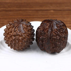 1Pair Sandalwood Handheld Ball Relief Walnut Handheld Ball Massage Exercise Healthcare Plaything Hand-Worn Ball