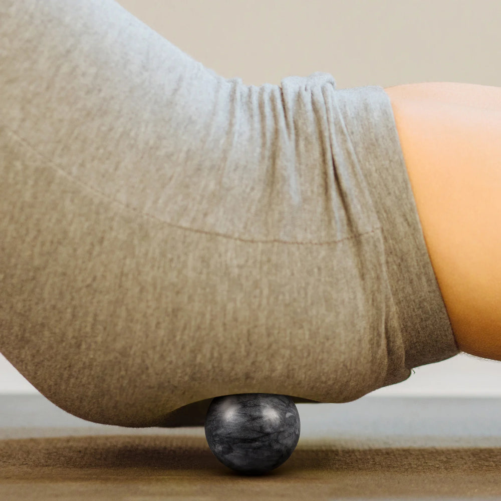 2Pcs Jade Baoding Balls Hand Exercise Traditional Chinese Health Massage Stress Relief Jade Hand Balls Massage Round